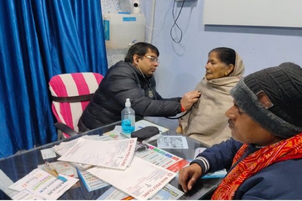 Free Health Camp by Mahi Poly Clinic in Mokama Benefits Over 100 Patients