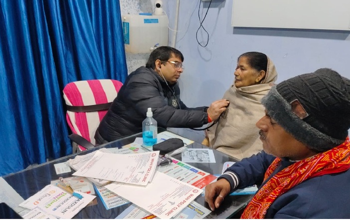 Free Health Camp by Mahi Poly Clinic in Mokama Benefits Over 100 Patients