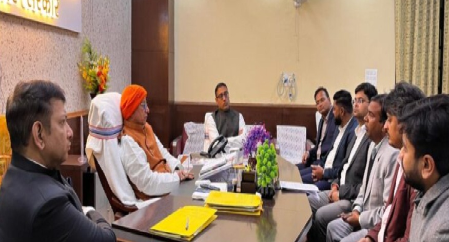 Government Takes Tough Stand on Striking CO